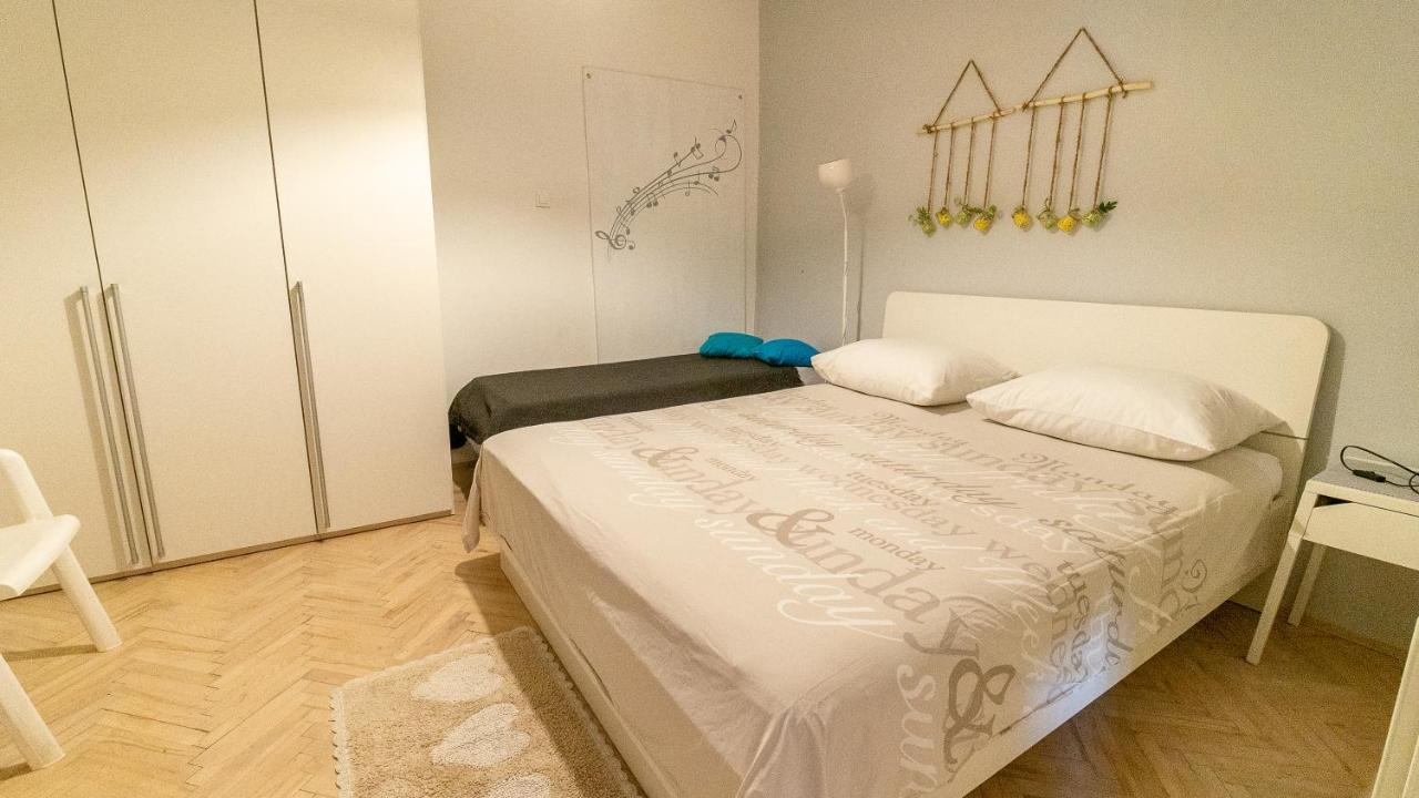 Lela 1 Apartman Bibinje Kültér fotó