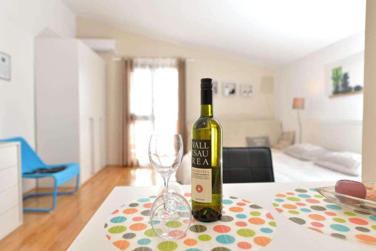 Lela 1 Apartman Bibinje Kültér fotó